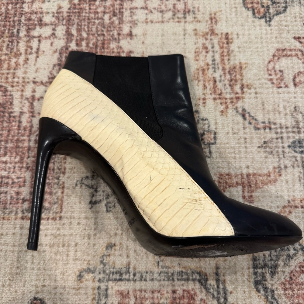 Rachel Zoe Gael Leather Snakeskin Trimmed Pointed-Toe Booties, Size 9 - Picture 8 of 13